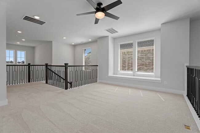 Building Photo - 28182 White Mdw Ln