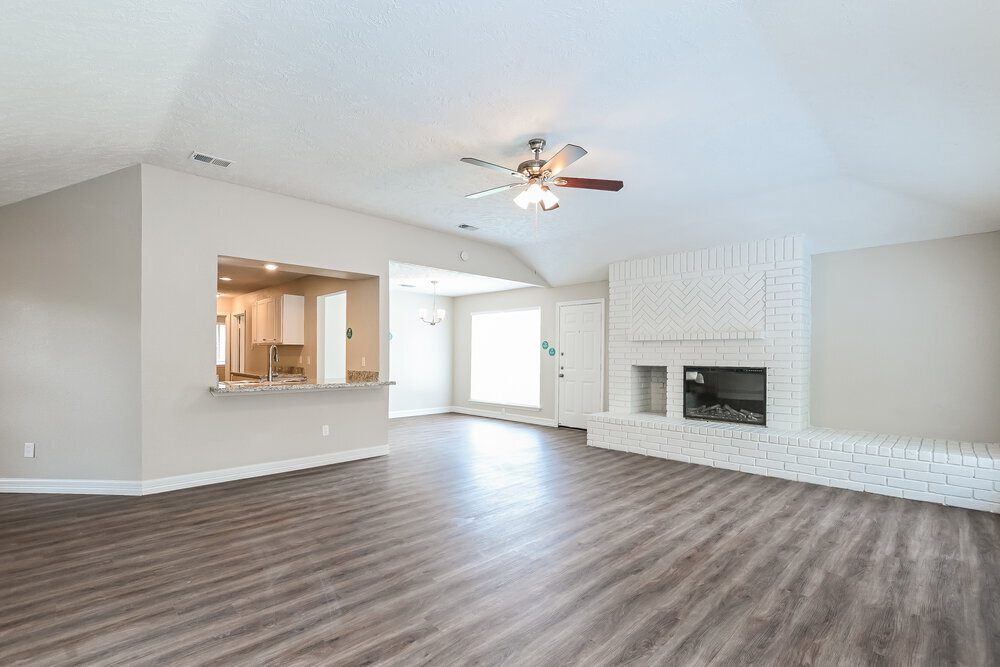 Building Photo - 2823 Woodhall Ct