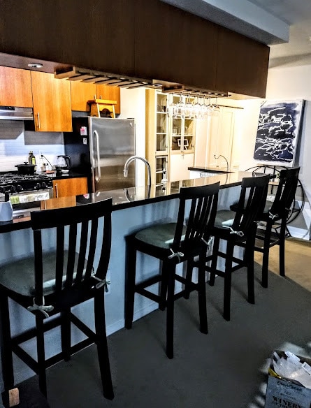 Bar seating comfortable for 4 or 5 - 2721 1st Ave