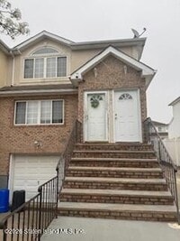 Building Photo - 231 Gervil St