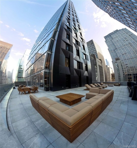 Building Photo - 20 W 53rd St