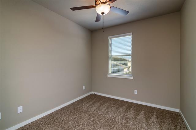 Building Photo - 657 Fallow Dr