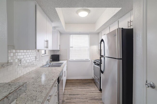 Building Photo - 9206 Kempler Dr