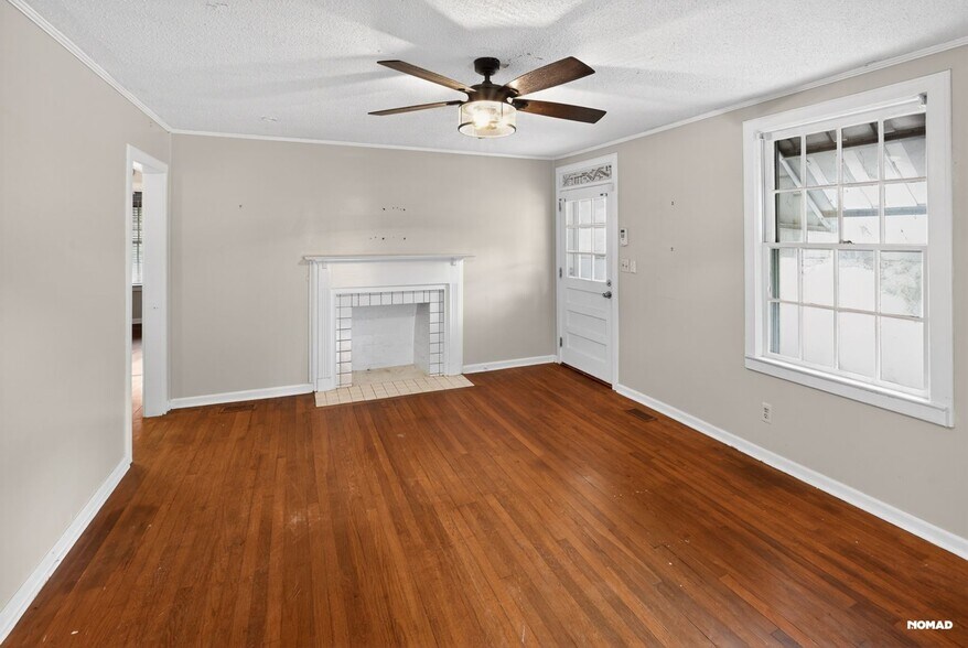 Building Photo - 79 Springbrook Cir