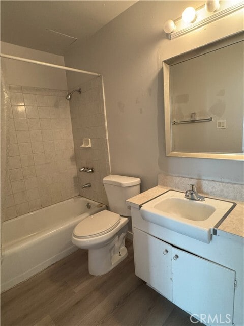 Building Photo - 805 Glenway Dr
