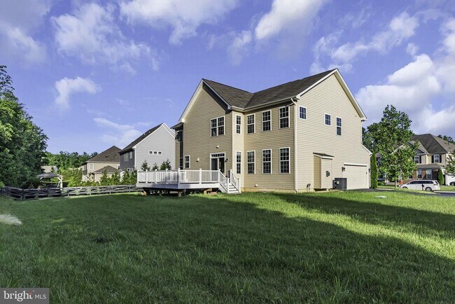 Building Photo - 40560 Aldie Springs Dr