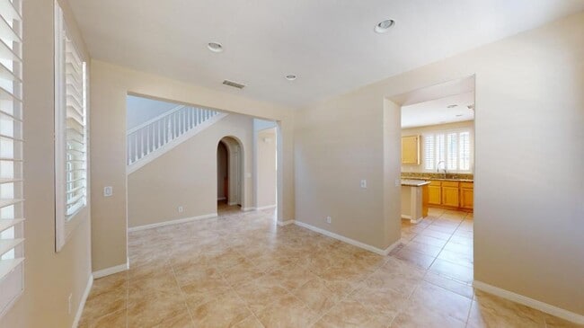 Building Photo - 36425 Fallingstar Pl