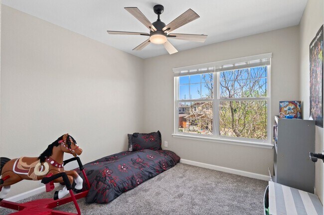 Building Photo - 4 Bed 3.5 Bath home in Tollgate Crossing