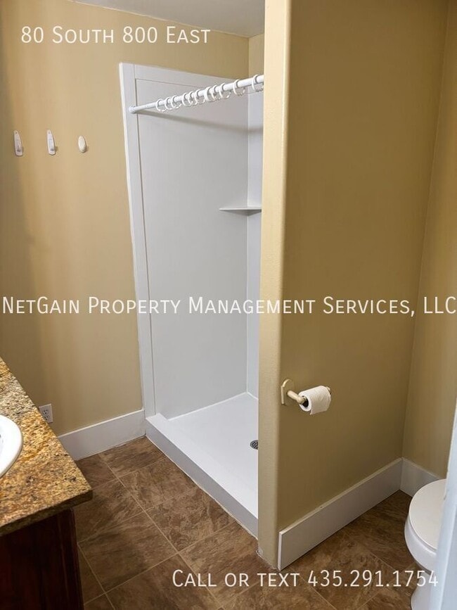 Building Photo - 80 S 800 E St