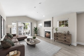 Building Photo - Bradley Park Apartments