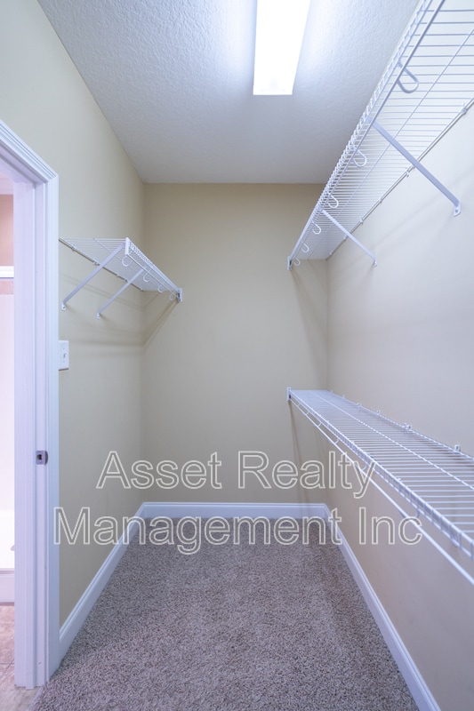 Building Photo - 6451 Ridgewalk Ln