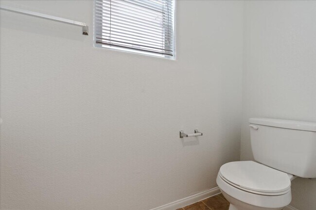 Building Photo - Status: Accepting Applications