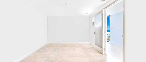 Building Photo - 2155 S Ocean Blvd