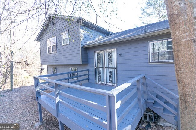 Building Photo - 2761 Rockdale Dr