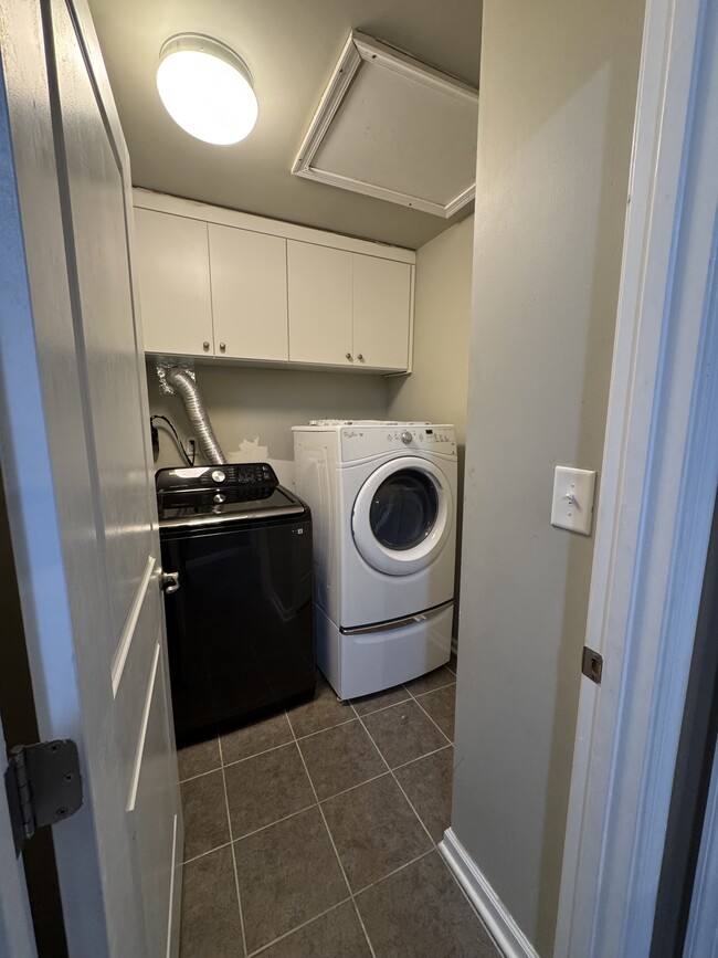 Building Photo - 103 Cape Landing