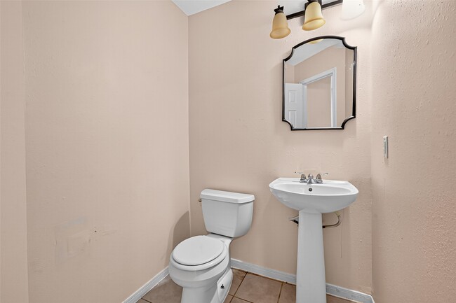 Building Photo - 11739 Edenstone Dr