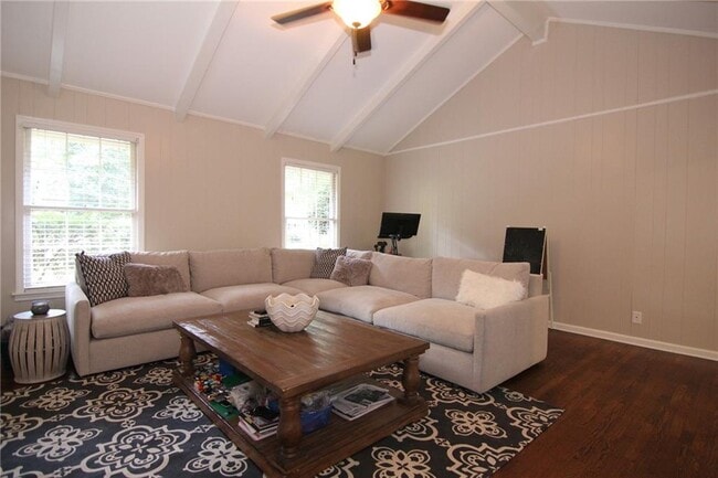 Building Photo - 3571 Sunderland Cir NE