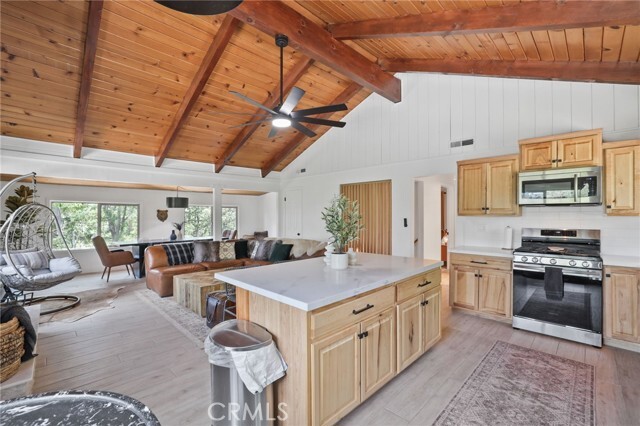 Building Photo - 41625 Thrush Ct