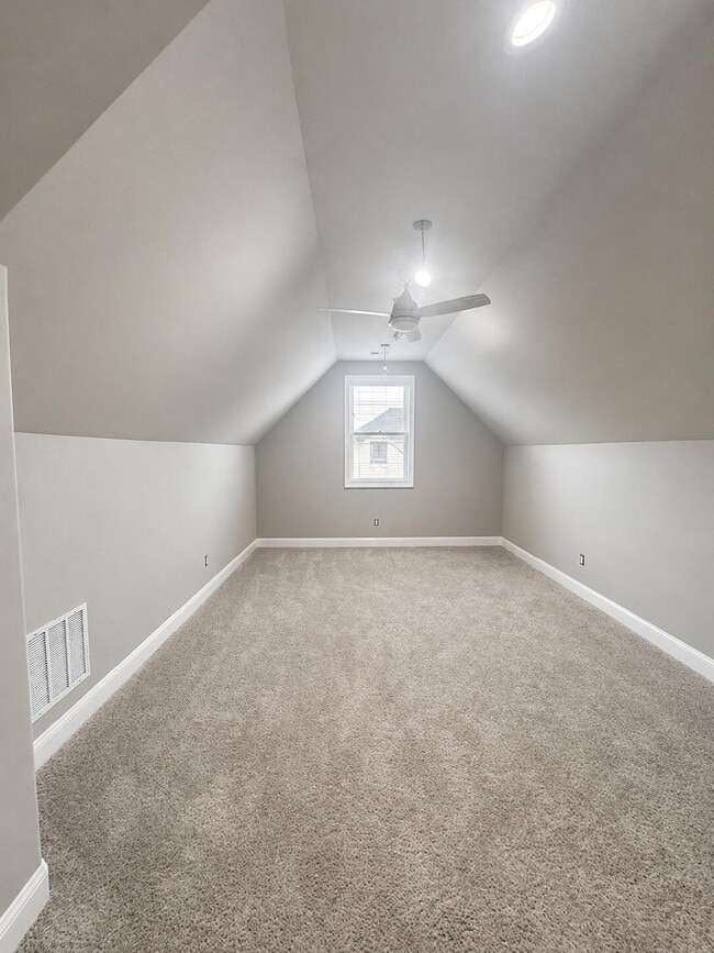 Building Photo - 4261 Captains Ct