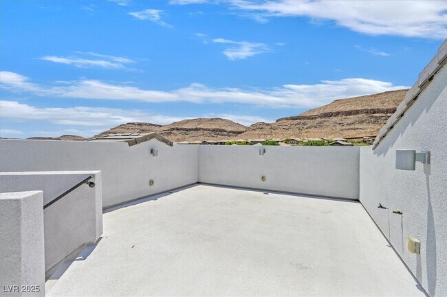 Building Photo - 5589 Beckett Hill Ct