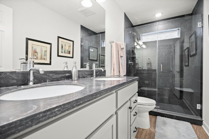 Building Photo - 2273 E 100th St