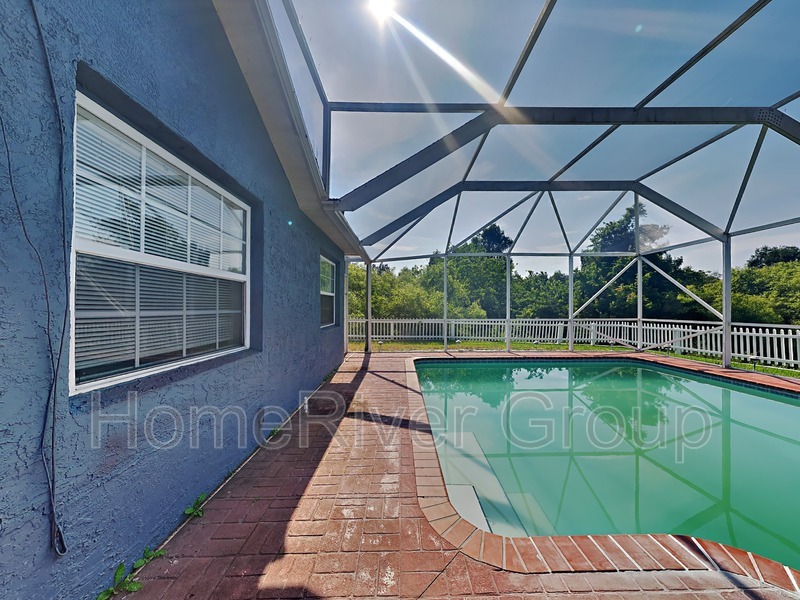 Building Photo - 679 Heather Stone Dr