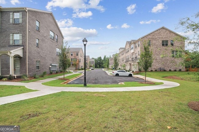 Building Photo - 4060 Pierson Trce