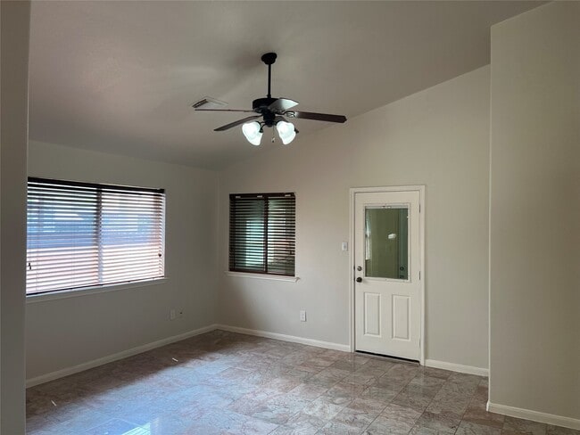 Building Photo - 18311 Melissa Springs Dr