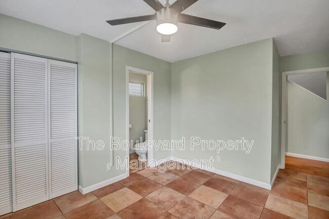 Building Photo - 157 Kahako St