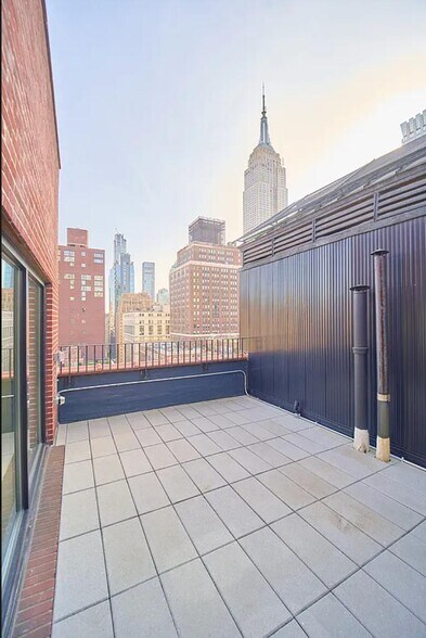 Building Photo - Madison Avenue