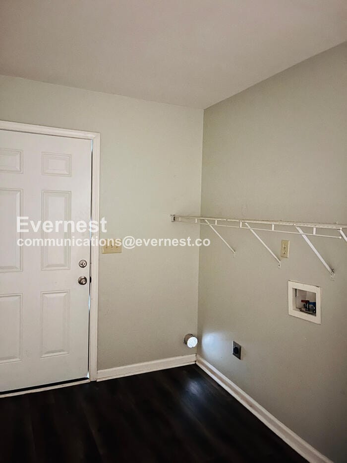 Building Photo - 3157 Lauren Evelyn Way