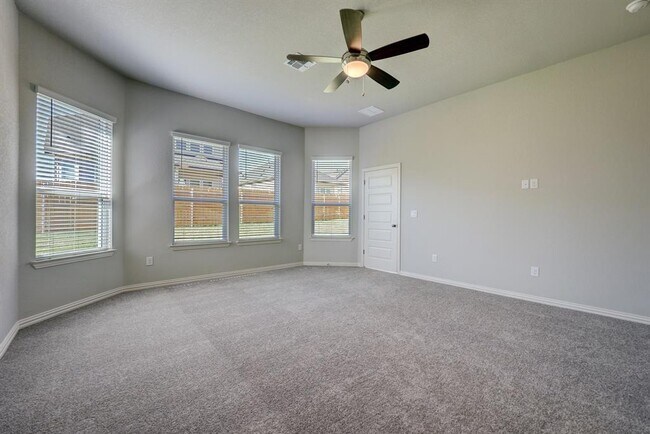 Building Photo - 4507 Cool Gray Cv