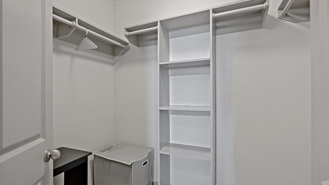 Building Photo - 1544 Spring Gate Dr.