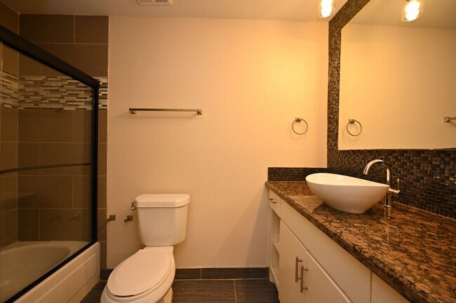 Building Photo - 1511 Apple Park Dr