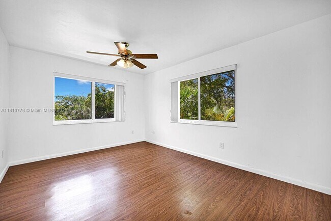 Building Photo - 7720 Camino Real