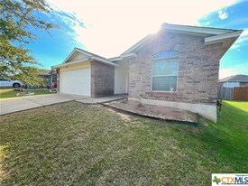 Building Photo - 1119 Burgess Dr