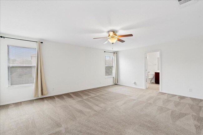Building Photo - 142 Rummel Dr