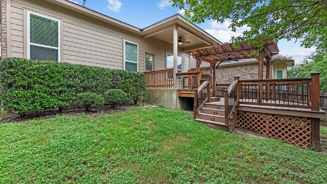 Building Photo - Spacious 4-Bedroom Home with a Backyard Oasis!