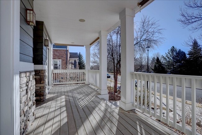 Building Photo - Stunning 5-Bedroom Home in Desirable McKay Landing – Available Now!