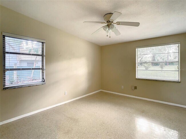 Building Photo - 9999 Lake Georgia Dr