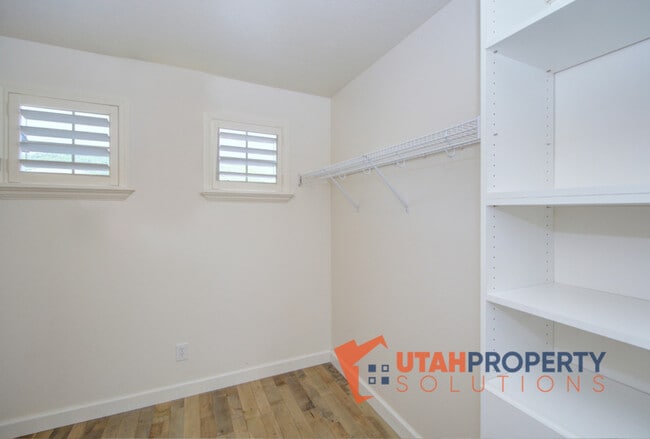 Building Photo - 1994 Fielding Hill Ln