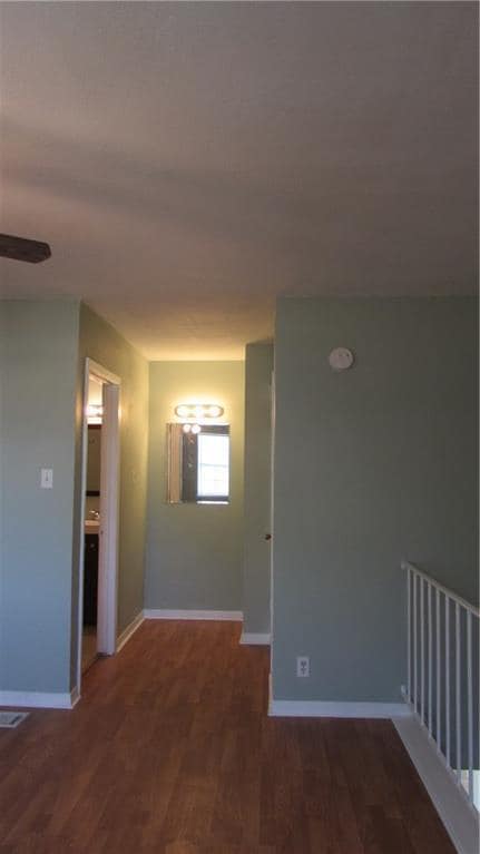 Building Photo - 2208 Mission Hill Dr