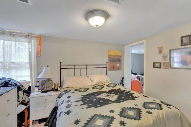 Building Photo - 922 Monticello Ave