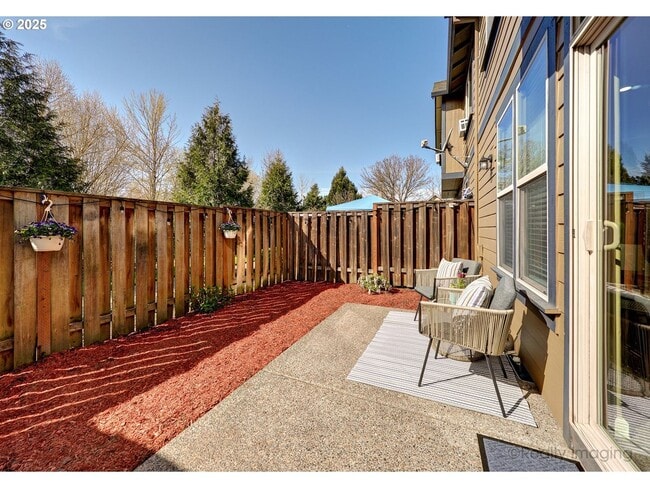 Building Photo - Evergreen Park Townhouse
