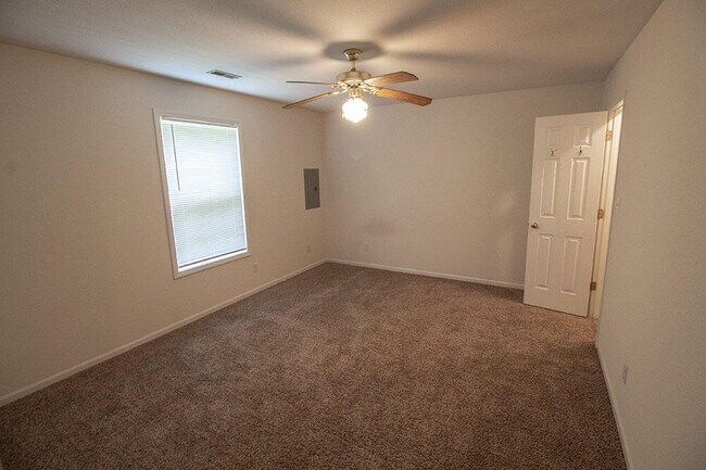 Building Photo - 5202 Tessa Way