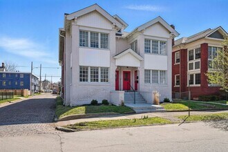 Building Photo - 62 N 20th St