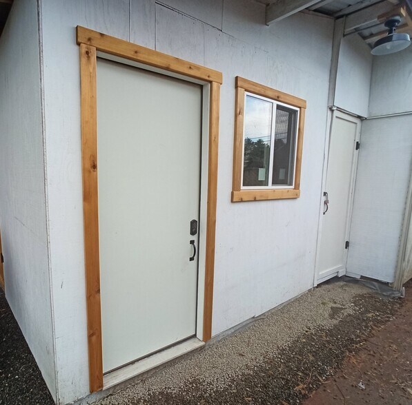 Building Photo - 4510 SE 99th Ave