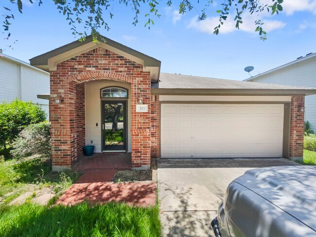 Building Photo - Immediate Move In Available