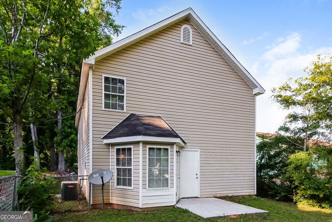 Building Photo - 4408 Jacobs Dr SW