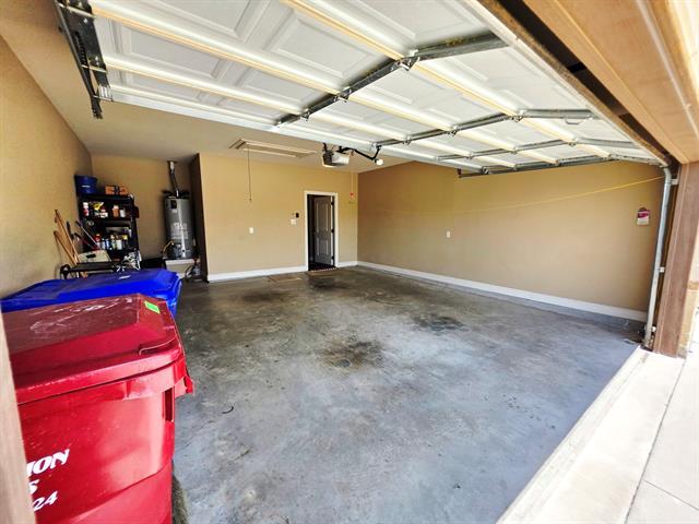 Building Photo - 1021 St Matthews Cir